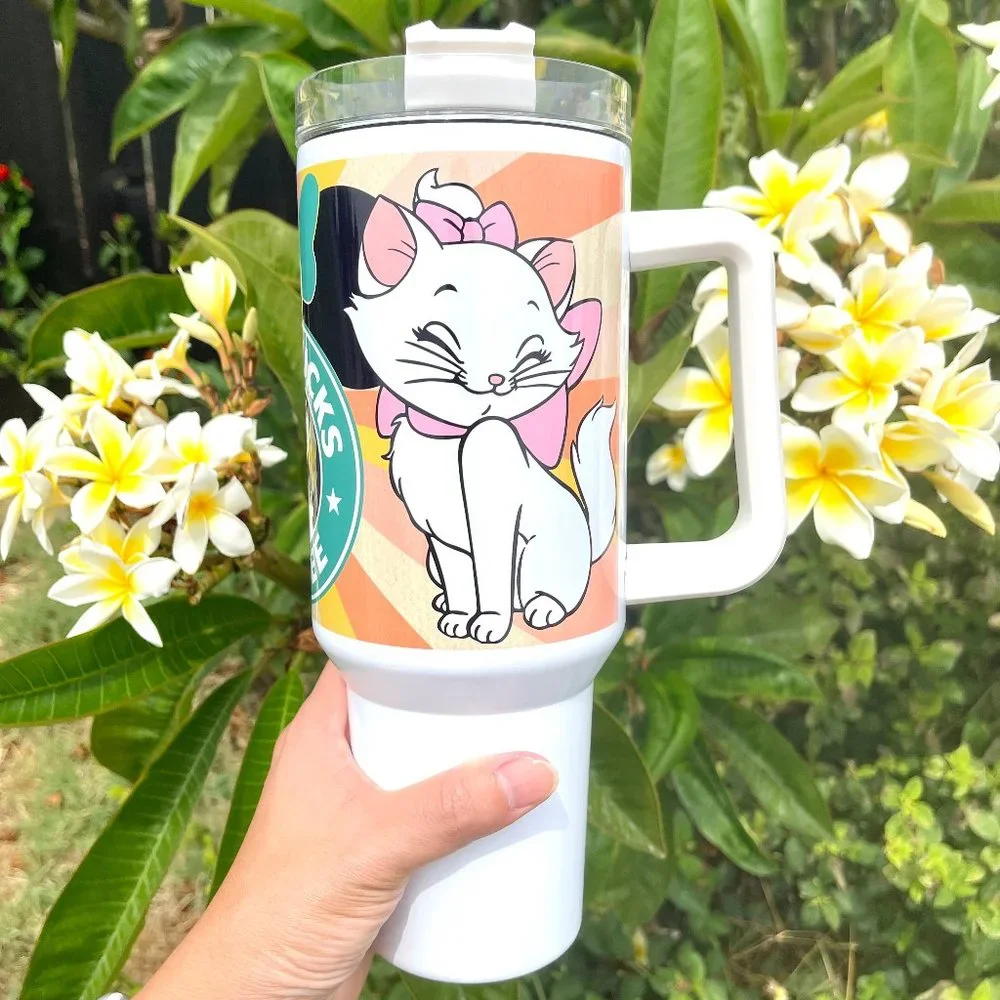 Disney Starbucks The Aristocats Marie 40 oz Tumbler/Water bottle/Mug wit…